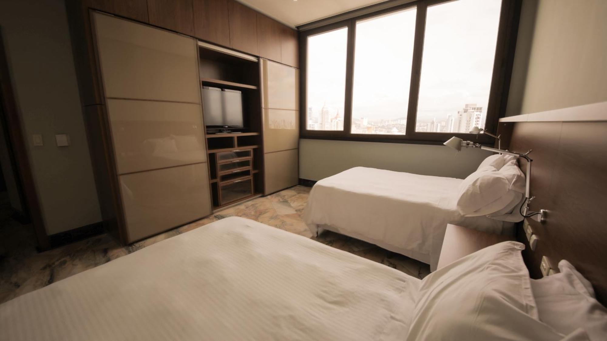 Torres De Alba Hotel & Suites Panama City Exteriör bild