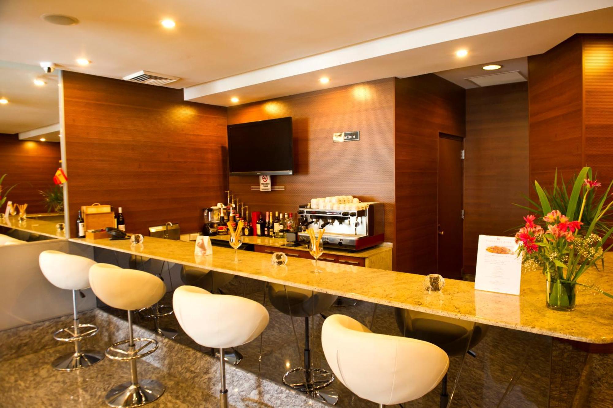 Torres De Alba Hotel & Suites Panama City Exteriör bild