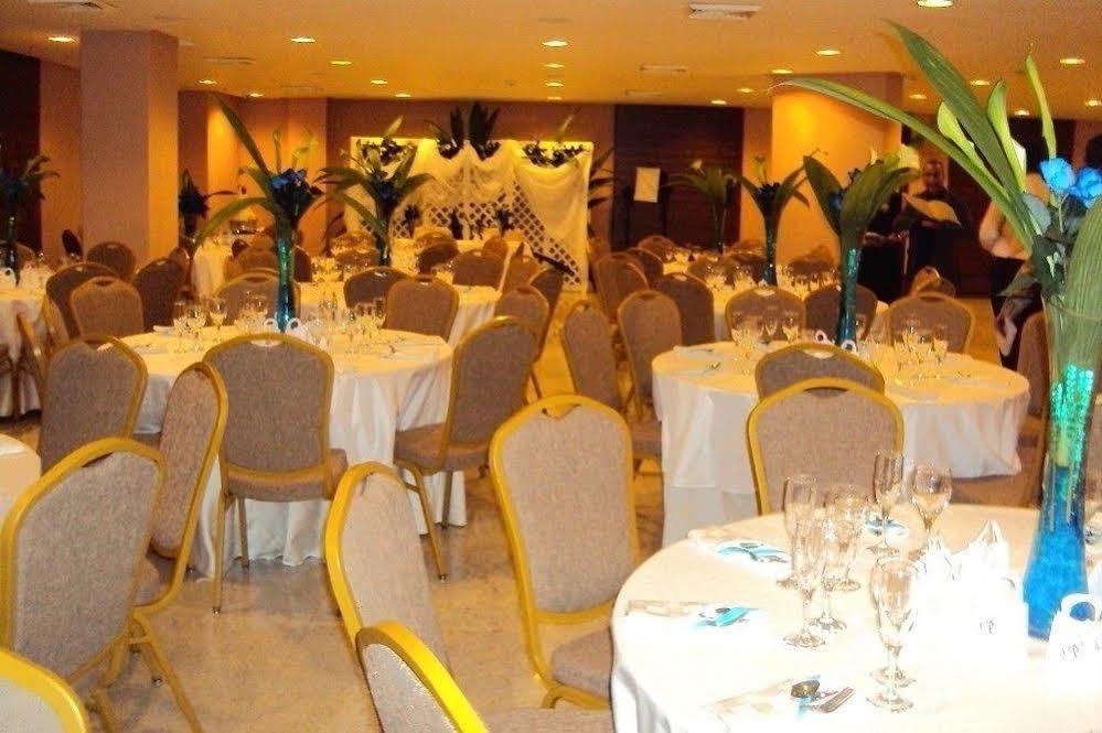 Torres De Alba Hotel & Suites Panama City Exteriör bild